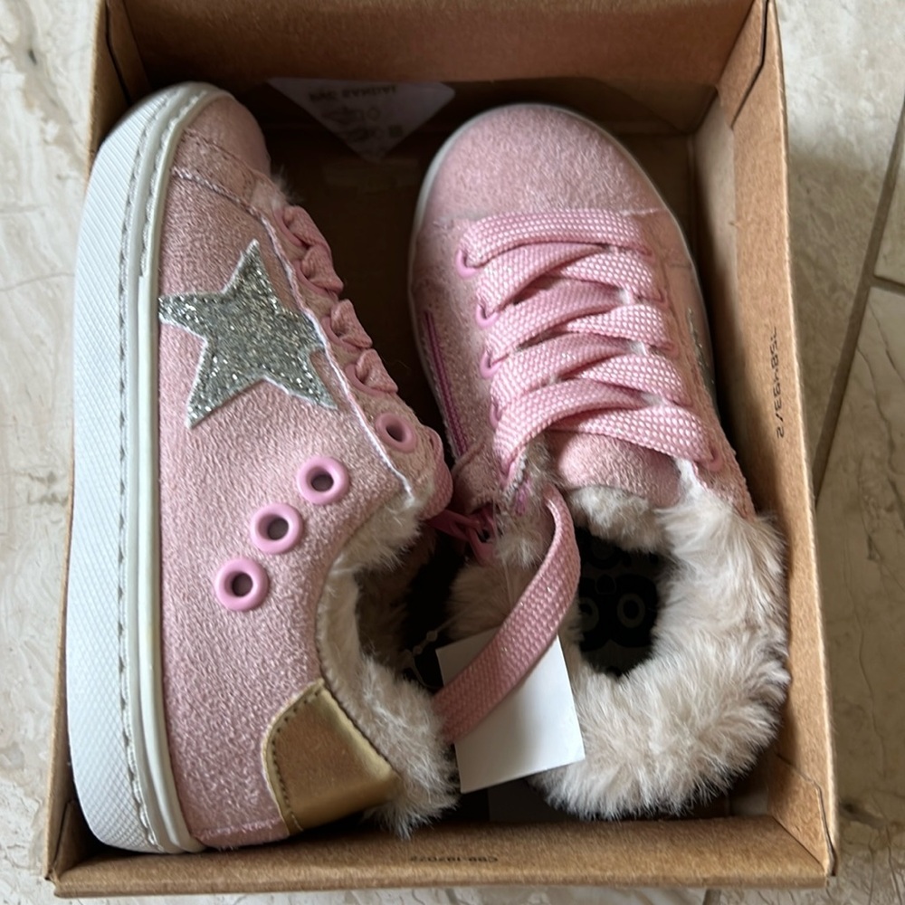 Fur Star Sneakers